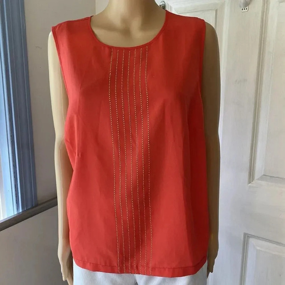 Michael Kors Womens Silky Red Sleeveless Tank Top Size 1X Gold Stud Light Casual - Picture 7 of 7